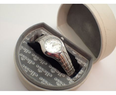 Ladies Ellesse wristwatch boxed  CONDITION REPORT: This item is working at lotting.