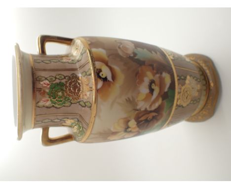 Noritake hand painted gilded twin handled vase on a beige body H: 24 cm 