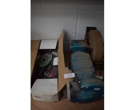 A Performance angle grinder and a Clarke disk grinder