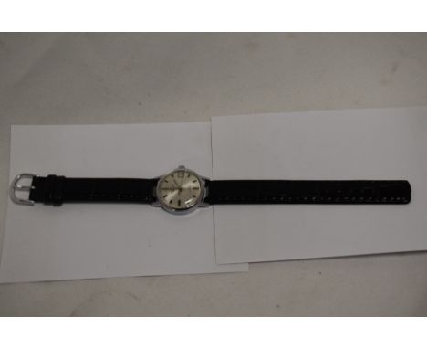 A gents vintage Bravingtons Wetrista wrist watch, having Swiss seventeen jewel hand winding movement and leather strap.