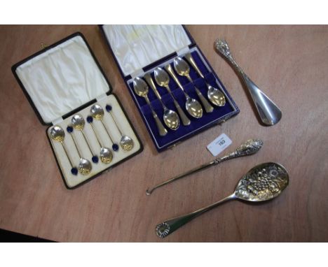 Plated coffee bean spoons, silver mounted button hook etc