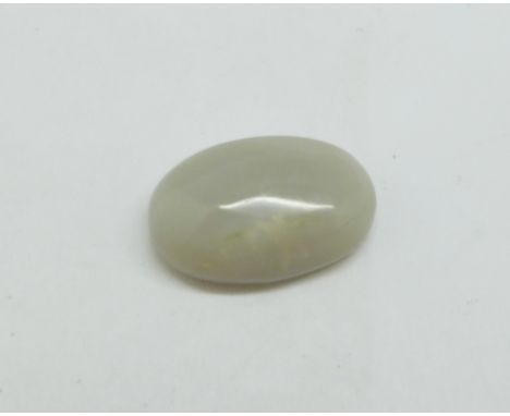 An unmounted opal gemstone, 6.47ct, IDT certified 