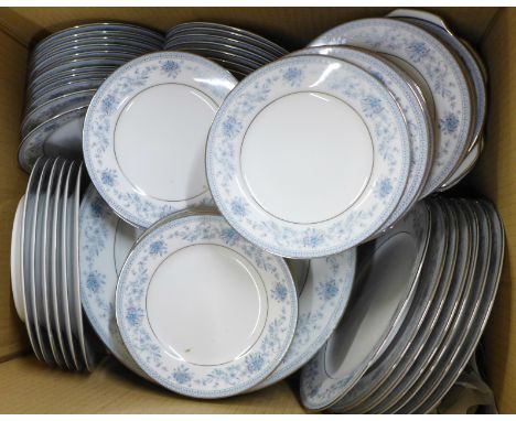 A collection of Noritake Blue Hill teaware **PLEASE NOTE THIS LOT IS NOT ELIGIBLE FOR POSTING AND PACKING** 