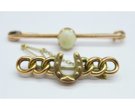 Two 9ct gold brooches; horseshoe and opal set, total weight 5g 