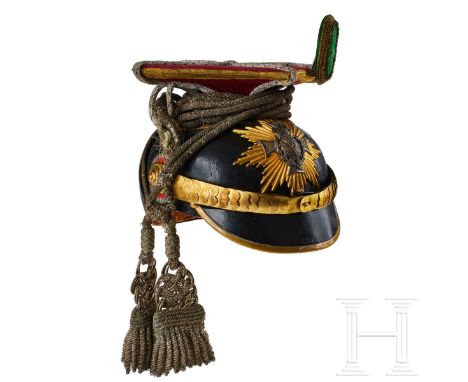 A czapka for Saxon 18th Uhlan Reserve Officers Black lacquered leather body, front visor; gilt front visor trim; officer fron