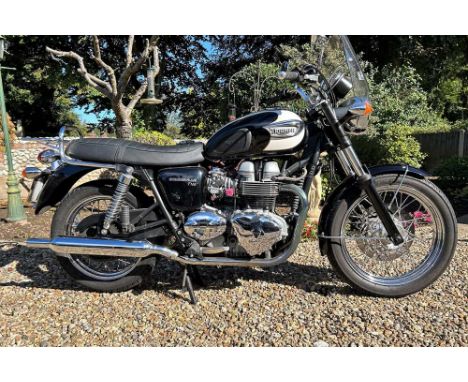 Registration No: AU05 HHM Frame No: SMTTJ9152G5233650 MOT: May 20252005 Triumph Bonneville with 2 previous ownersIn very good