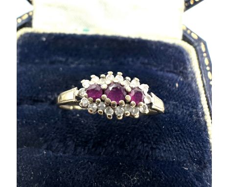 9ct gold Ruby &amp; Diamond ring weight 1.4g