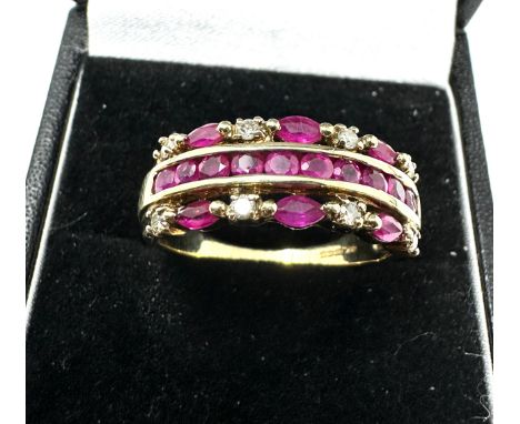 9ct gold ruby &amp; diamond ring weight 3.9g