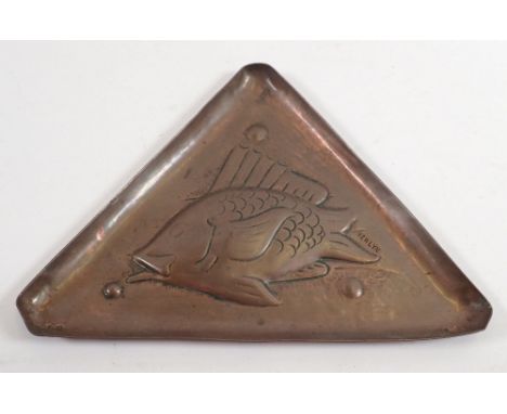 A Newlyn Arts &amp; Crafts copper triangular pin tray embossed fish, stamped mark, 11.5cm 