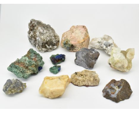 MINERAL SPECIMENS - A collection of mineral specimens to include opal, azurite malachite, rams horn calcite, galena, prehnite