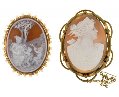 SHELL CAMEO BROOCH OF DIANA, IN GILT BRASS MOUNT, 6.5 X 4.5 CM, AND ANOTHER GOLD PLATED CAMEO BROOCH, 5.5 X 4.5 CM++IN GOOD C