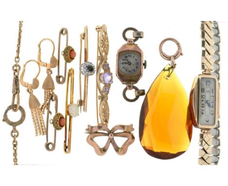 A PAIR OF ITALIAN GOLD TASSEL EARRINGS, MARKED K18, TWO 9CT GOLD WRISTWATCHES, AN OPAL BROOCH IN GOLD MARKED 9CT, FIVE OTHER 