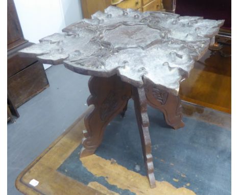 A LEAF CARVED SQUARE LAMP TABLE 