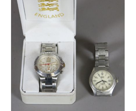 A gents boxed stainless steel quartz chronograph wristwatch and a Lorus automatic wristwatch with centre seconds and date dis