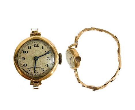 A 1930's 9ct gold ladies manual wind bracelet wristwatch. With 15 jewel movement, the expanding bracelet also 9ct, Edinburgh 