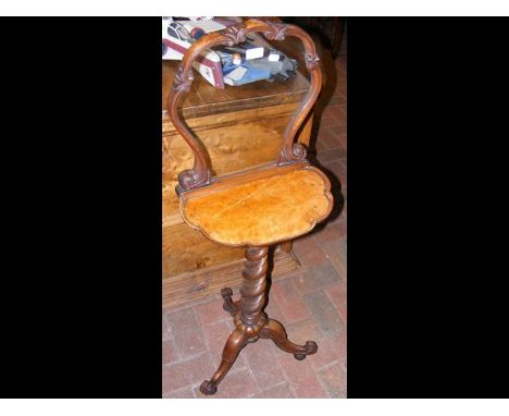 A Victorian walnut fire screen 