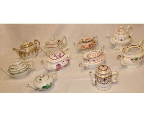 A selection of 18th Century and 19th Century china teapots including Chamberlains Worcester oval teapot with gilt decoration 
