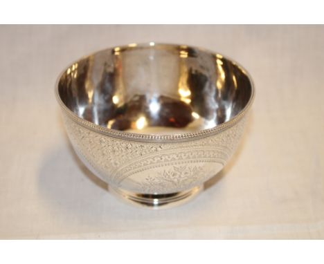 A Victorian silver circular pedestal bowl with engraved floral decoration, 4¾" diameter, London marks 1882