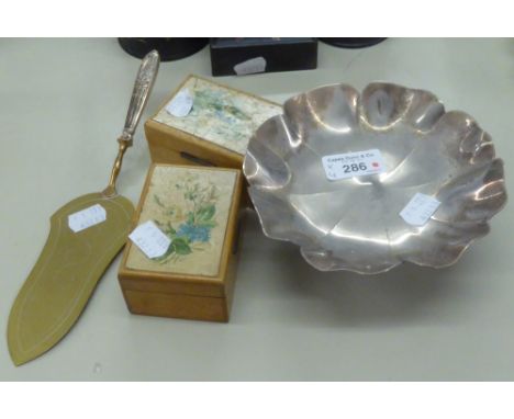 TWO LIGHTWOOD SMALL OBLONG BOXES, WITH PRINT DECORATED FLORAL HINGED LID, AN ELECTROPLATE PEDESTAL DISH AND AN ELECTROPLATE T