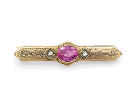 8 kt Gold Brosche mit Diamanten und Rubin- Imitation, deutsch um 1930,   RG 333/000, ovalfacett. Rubin-Imitation, seitl. 2 Di