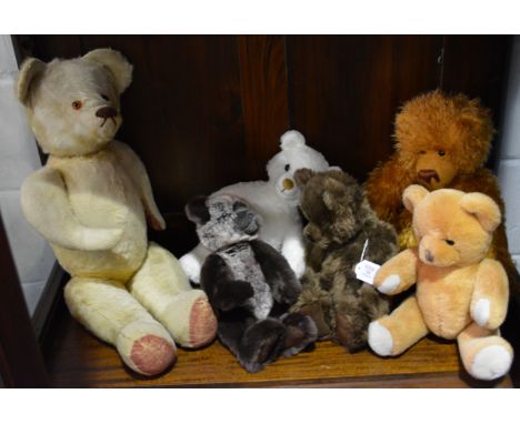 Vintage Gold Plush bear, straw filled, 24", a modern white Steiff bear, two Charlie bears and two others (6).