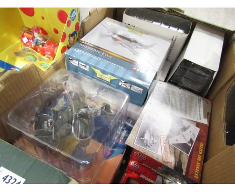 Assorted diecast aircraft including Corgi Aviation Archive, Atlas Editions etc 