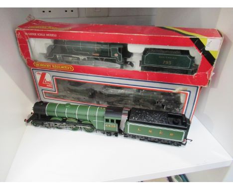 Three 00 gauge locomotives including Hornby 4-6-2 4472 Flying Scotsman, Hornby 4-6-0 Southern 795 'Sir Dinadan' (boxed) and L