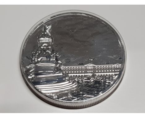 UK THE ROYAL MINT BUCKINGHAM PALACE 2015 FINE SILVER 100 POUND COIN UNCIRCULATED