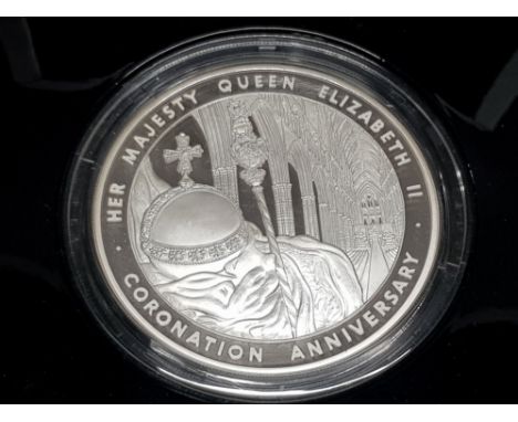 UK 2013 ROYAL MINT CASED 5 OZ SILVER 10 POUND COIN TO COMMEMORATE THE 60TH ANNIVERSARY OF THE QUEENS CORONATION IN CASE OF IS