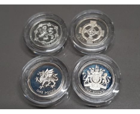 SET OF 4 UK ROYAL MINT 1 POUND SILVER PROOF COINS 1998, 1999, 2000 AND 2001 IN PRESENTATION CASE WITH CERTIFICATE OF AUTHENTI