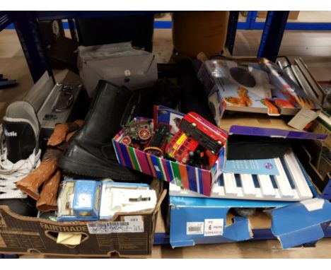 LARGE LOT MISCELLANEOUS INCLUDING TOYS ROLLER BLADES ELECTRIC HOT PLATE