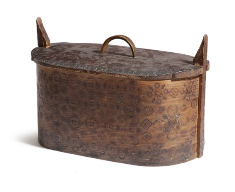A SCANDINAVIAN FOLK ART BOX AND COVER NORWEGIAN, LATE 19TH CENTURY of oval form, the lid  with a hoop handle, the body with s