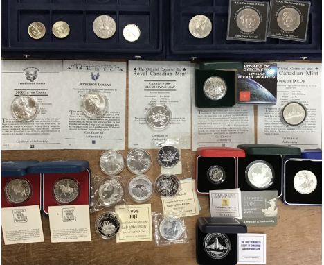 Collection of Silver Bullion Coins including Three American Walking Liberty Dollars, American Commemorative Thomas Jefferson 