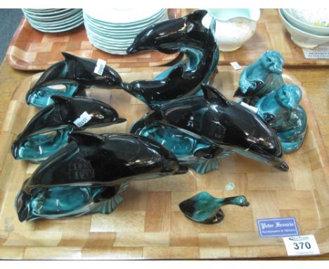 Tray of Poole pottery dolphins and pair of seals.(B.P. 24% incl. VAT)