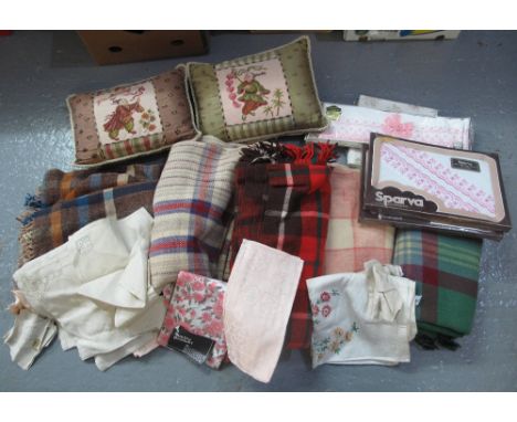 Box containing various vintage fabric and textile items to include; cased embroidered pillow sets by 'Sparva' and 'Ashtons', 