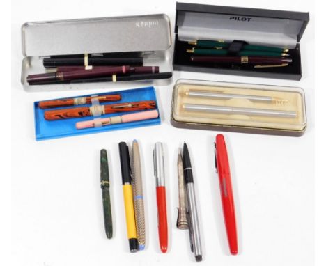 Various fountain pens, etc. a Sheaffer in psychedelic silver and blue colours, with enclosed nib, 14cm W, a Senatour pen set,