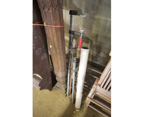 A quantity of various sash clamps etc.