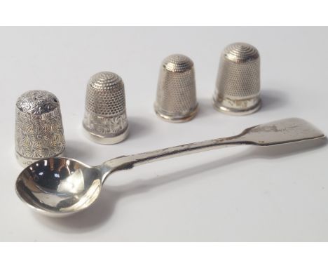 A George IV silver Old English pattern salt spoon, initial engraved, London 1825, three Charles Horner silver thimbles and a 