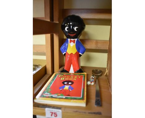 Robertsons:&nbsp;a collectable ceramic money box; spoon and pocket book.&nbsp; 