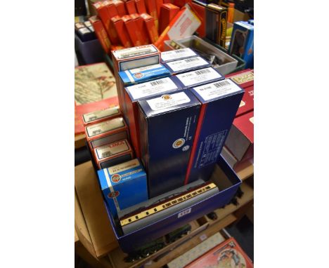 OO Gauge:&nbsp;a collection of six boxed Bachmann coaches and a similar Lima coach; together with three boxed Lima wagons; an