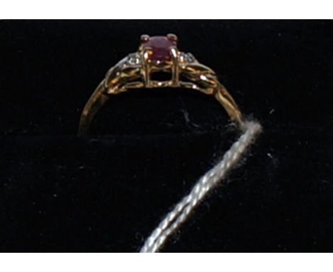 Gold ruby and diamond set ring - Estimate £40 to £70