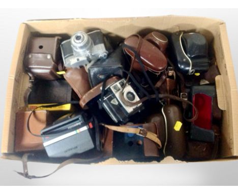 A collection of vintage cameras, Koro, Brownie twin 20, Polaroid super colour 635 etc 