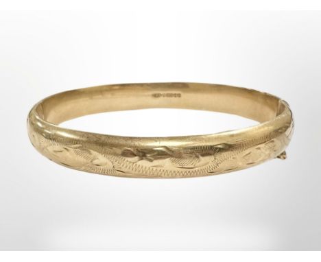 A 9ct yellow gold bangle, diameter internally approximately 60 mm. CONDITION REPORT: 11.4g.