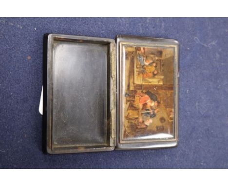 A 19th century tortoiseshell snuff box, height 9.5cm