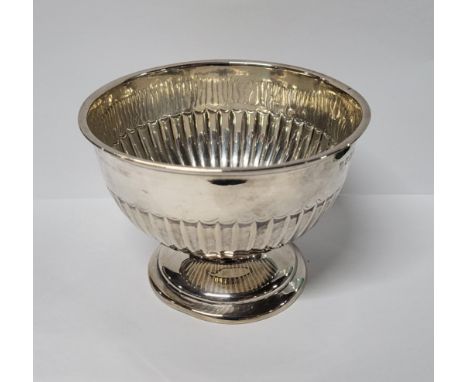 1905 Sheffield hallmarked silver bowl weight - 85g 