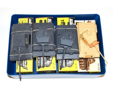 Solido Military 228 Jagpather, 2x222 Tiger 1 and 236 Panther (all E, lacking parts, boxes G) (4)
