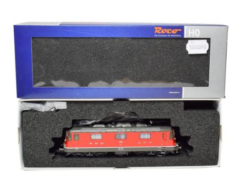 Roco HO Gauge 2 Rail 73370 SBB 11193 Pantograph Locomotive red (E box G-E)