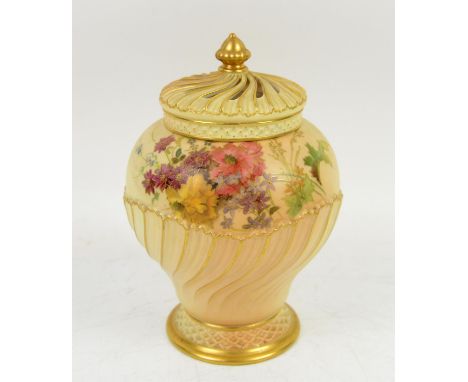 Royal Worcester blush ivory pot pourri decorated with wildflowers, Pattern No. 1720  20cm 