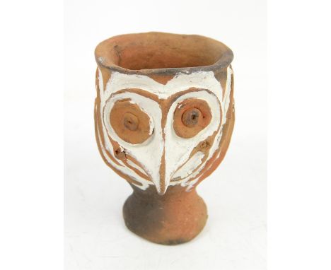 Sepik River pottery bird cup, possibly Latmul peoples, Papua New Guinea, with two bird beaks with applied white pigment, 13cm