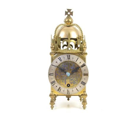 20th century brass lantern clock by Tower of Clerkenwell the door marked DAvall 1937 London with silvered Roman numerals to c